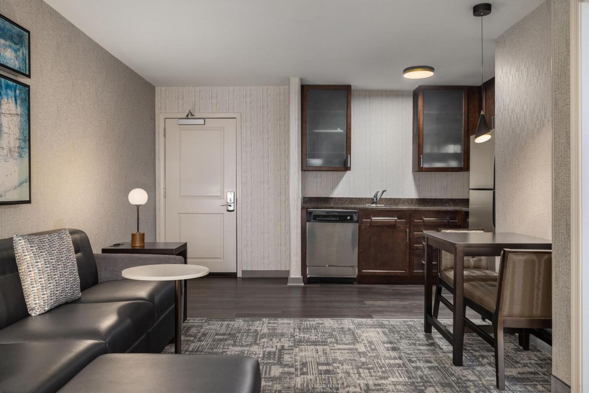 Residence Inn By Marriott Long Island Islip/Courthouse Complex Central Islip Kültér fotó